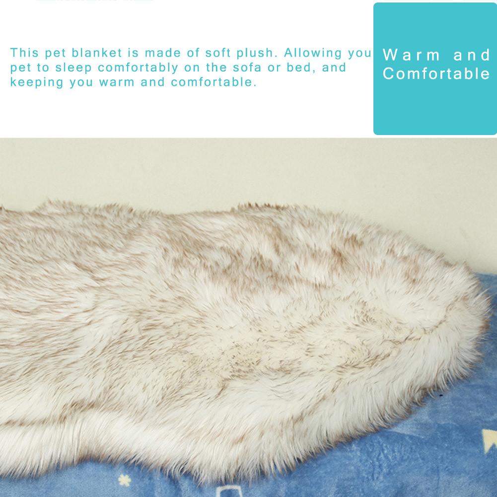 Soft Faux Fur Pet Dog Bed Mat Plush and Fluffy Pet Pad Ultra Cozy Pet Orthopedic Dog Bed Memory Foam Dog Bed